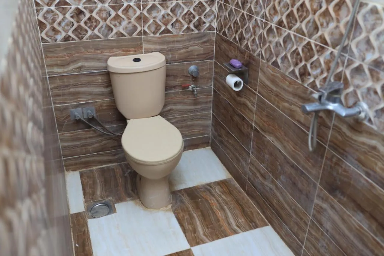 شقة Ahmed Mulatam House الأقصر