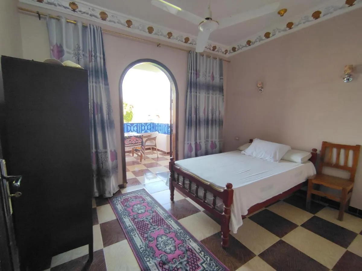شقة Ahmed Mulatam House الأقصر